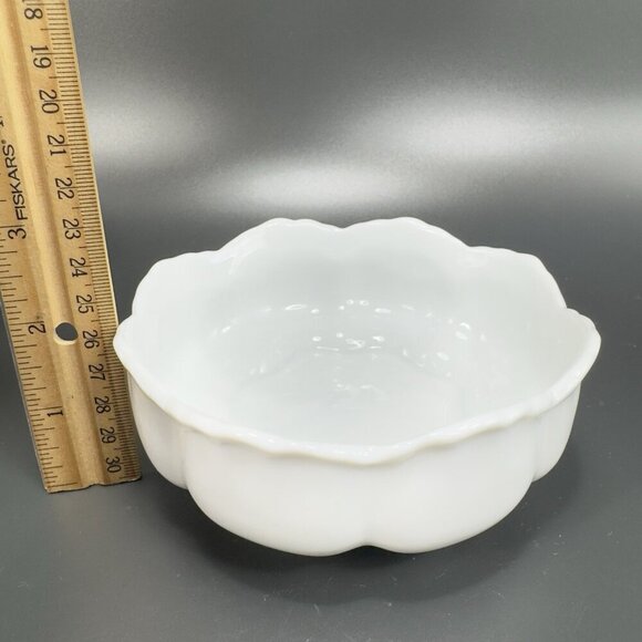 Vintage Maryland China Japan Pitcher White Porcelain Rose Bowl Dish Flower Shape - Picture 3 of 11